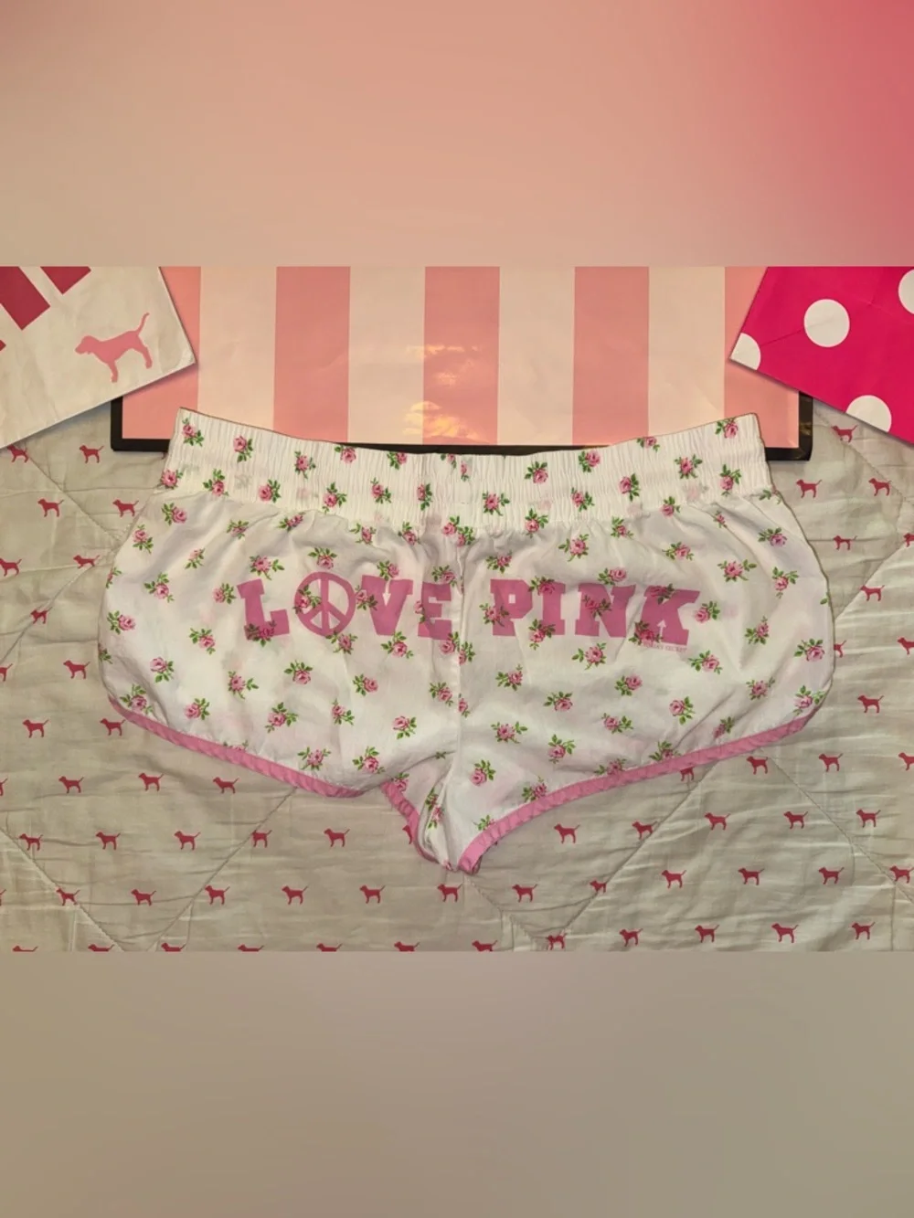 VS PINK VINTAGE Y2K SET FLORAL LOVE BOOTY SHORTS & LACE TRIM CAMI TANK TOP NWOT - Picture 6 of 13